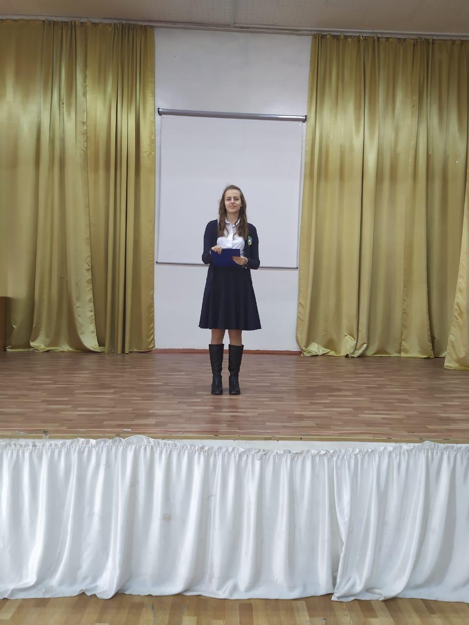 Ученица 11 "А" класса КГУ ОШ 85  Плеханова Дарья приняла участие в районном конкурсе стихов собственного сочинения,  посвященного Дню борьбы со СПИДом и заняла 1 место!