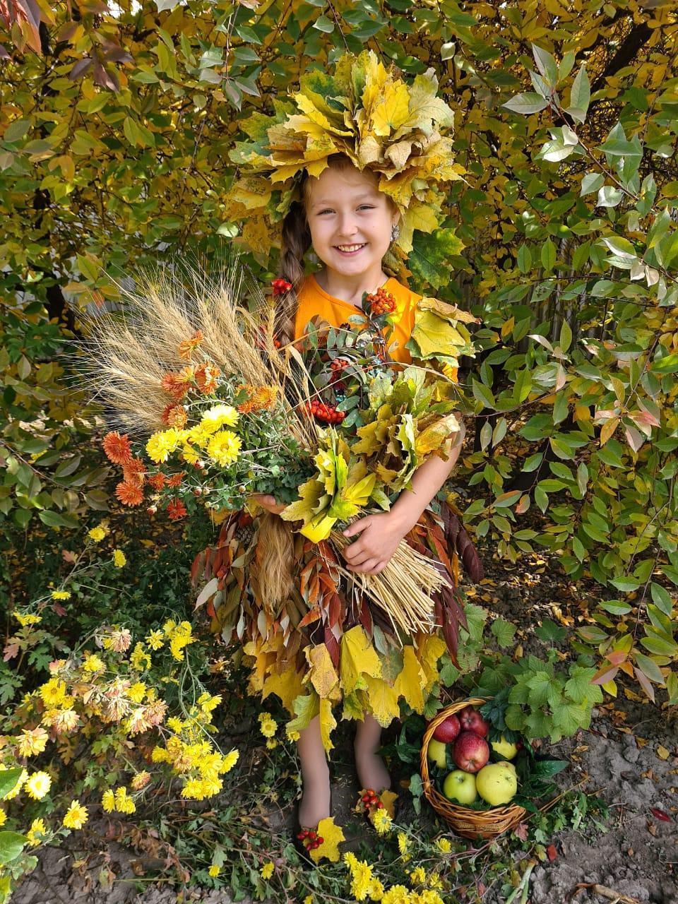 Конкурс флористических костюмов "Красавица осень"