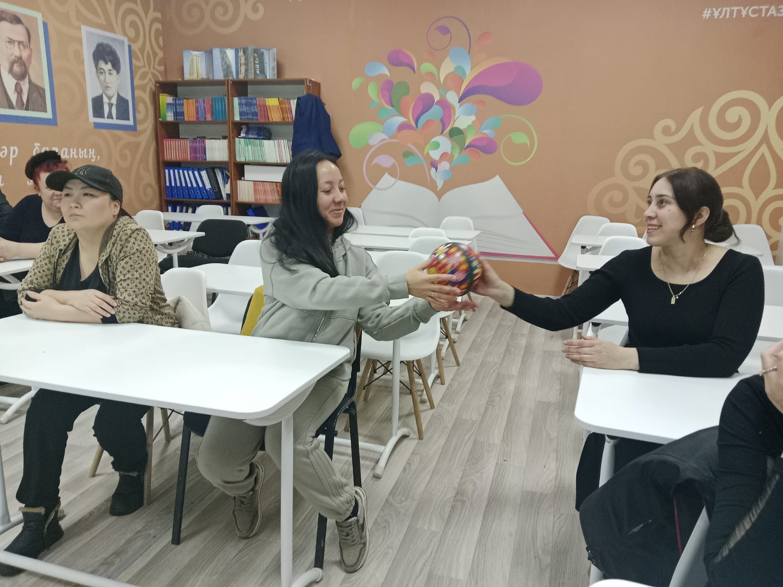 Ата-аналар жиналыстары