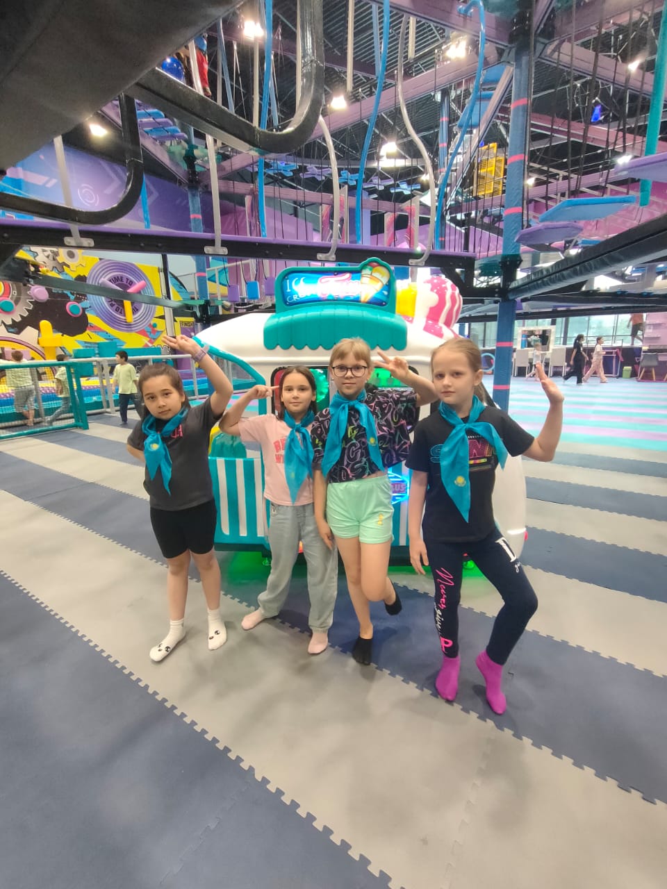 Мектеп жанындағы лагерь