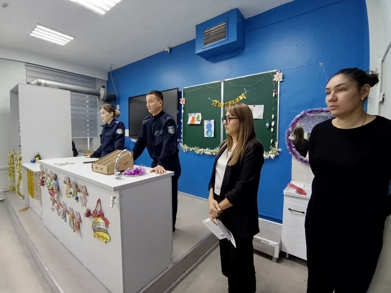 Оқушылармен профикактикалық әңгімелер