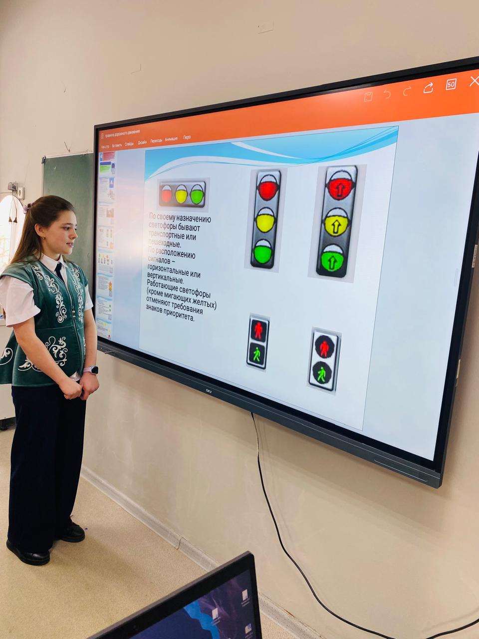 Оқушылармен профилактикалық әңгімелер